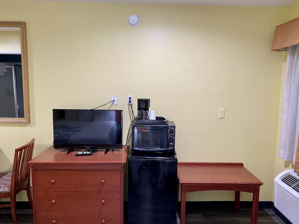 Travelers Inn Medford Dış mekan fotoğraf